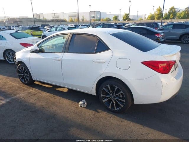 2018 TOYOTA COROLLA SE 15