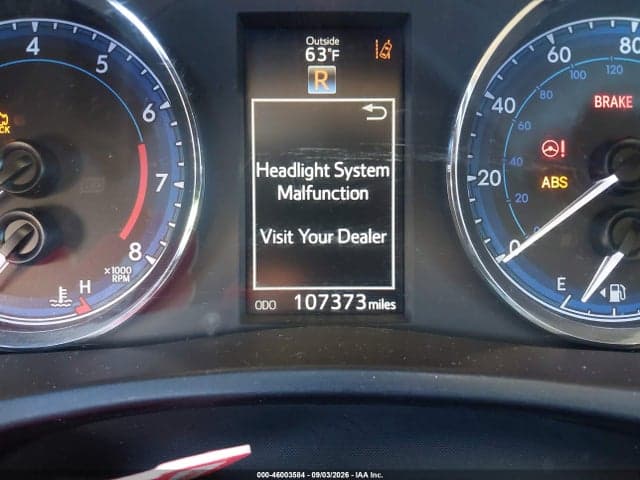2018 TOYOTA COROLLA SE 16