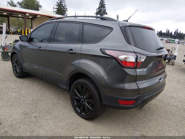 2017 FORD ESCAPE SE 3