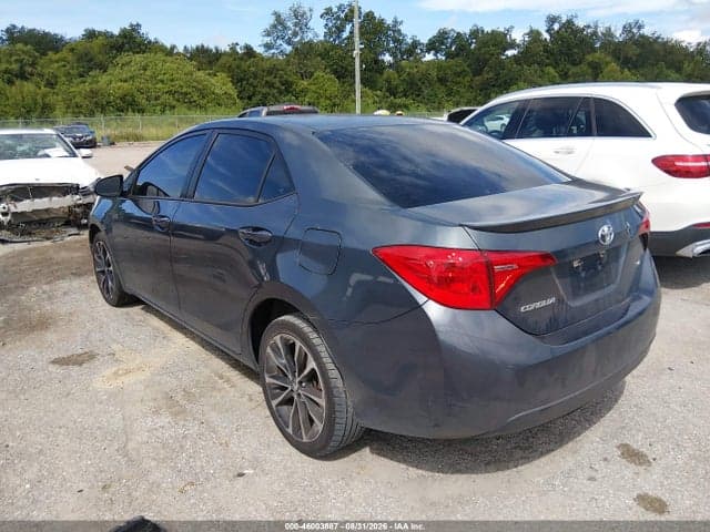 2019 TOYOTA COROLLA SE 3