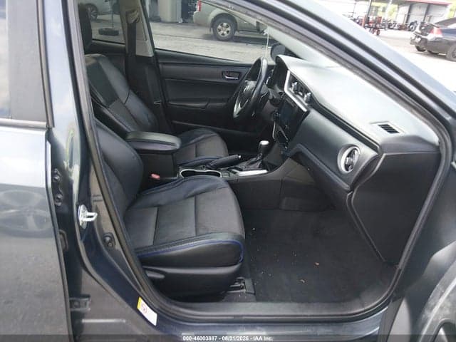 2019 TOYOTA COROLLA SE 5