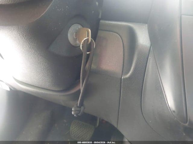 2019 NISSAN VERSA 1.6 S+ 11