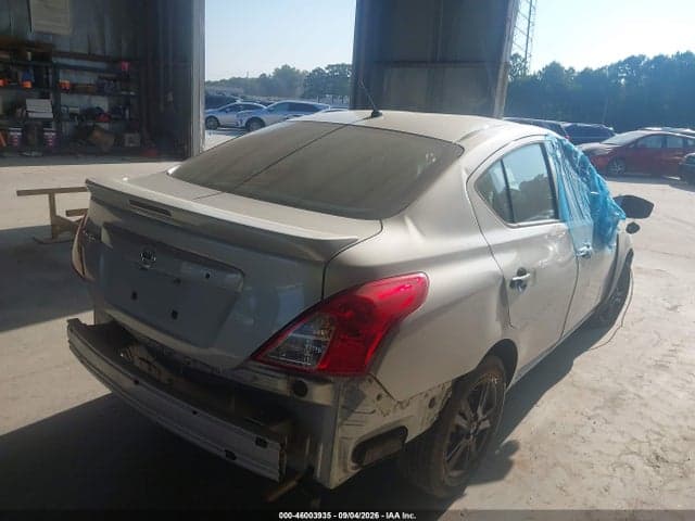 2019 NISSAN VERSA 1.6 S+ 4