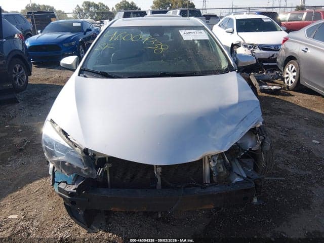 2018 TOYOTA COROLLA XLE 12