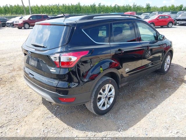 2018 FORD ESCAPE SE 4