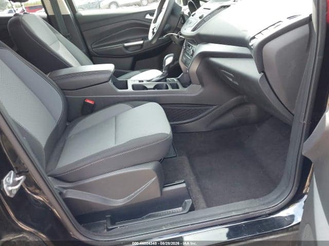 2018 FORD ESCAPE SE 5