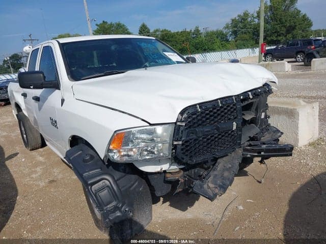 2018 RAM 1500 EXPRESS 4X4 6'4 BOX 1