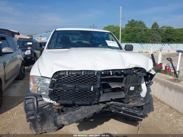 2018 RAM 1500 EXPRESS 4X4 6'4 BOX 12