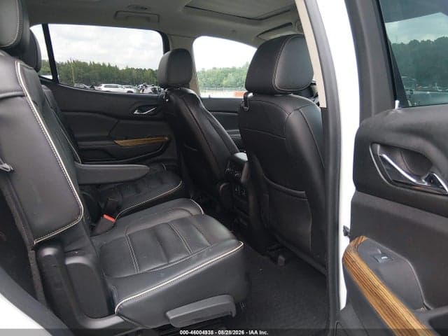 2017 GMC ACADIA DENALI 8