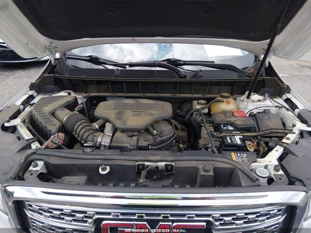 2017 GMC ACADIA DENALI 10
