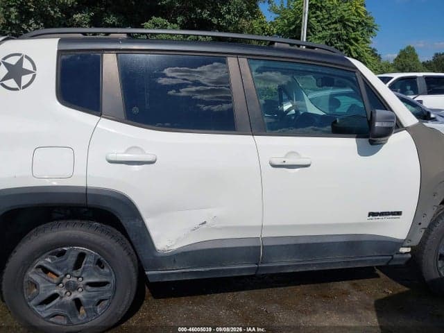 2017 JEEP RENEGADE DESERTHAWK 4X4 13