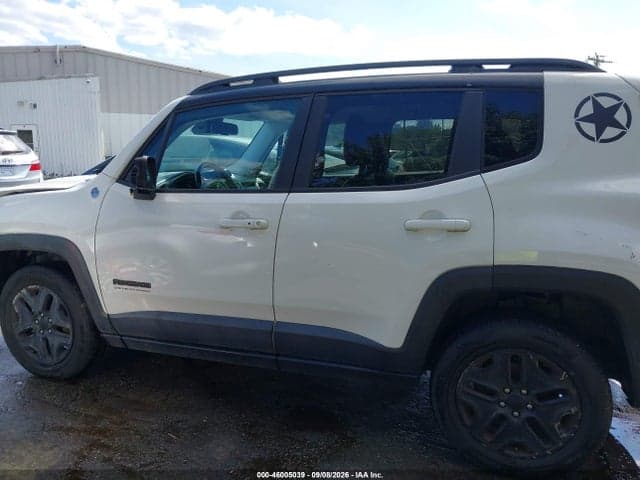 2017 JEEP RENEGADE DESERTHAWK 4X4 14