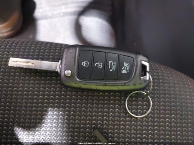 2019 HYUNDAI ACCENT SE 11