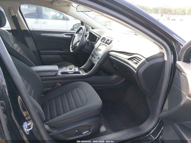 2017 FORD FUSION SE 5