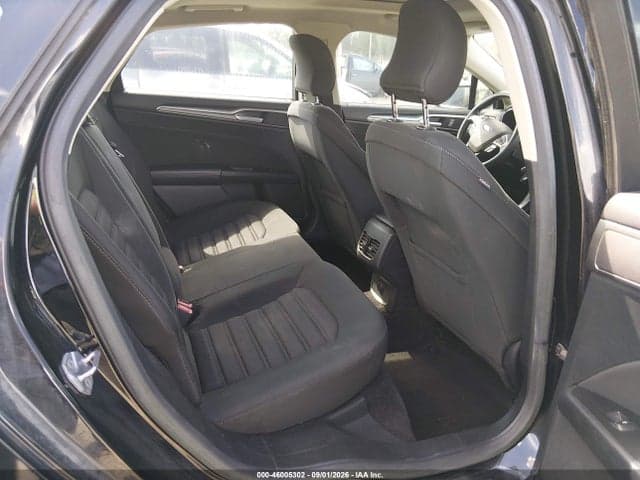 2017 FORD FUSION SE 8