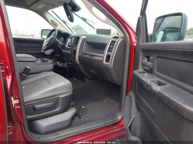 2018 RAM 1500 EXPRESS 4X2 6'4 BOX 5