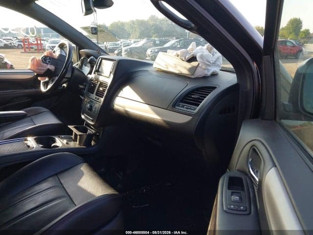 2020 DODGE GRAND CARAVAN GT 5