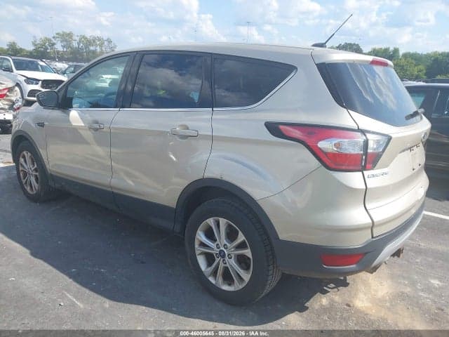 2017 FORD ESCAPE SE 3