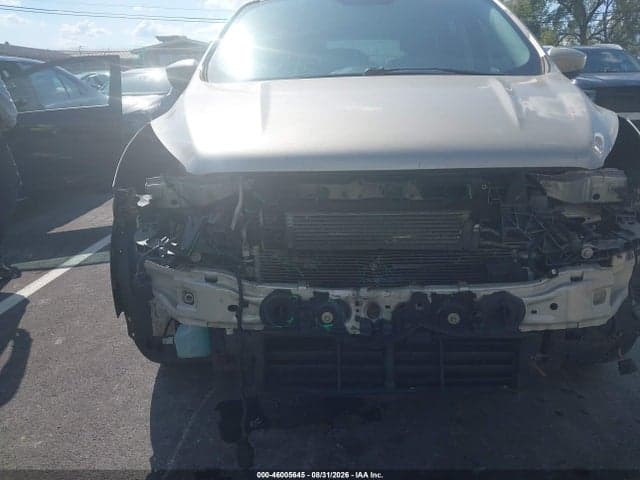 2017 FORD ESCAPE SE 6