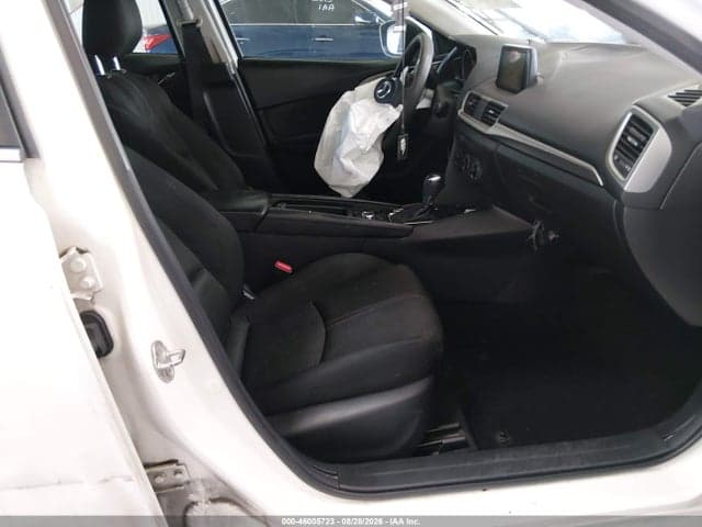 2018 MAZDA MAZDA3 SPORT 5
