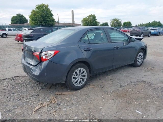 2017 TOYOTA COROLLA LE 4