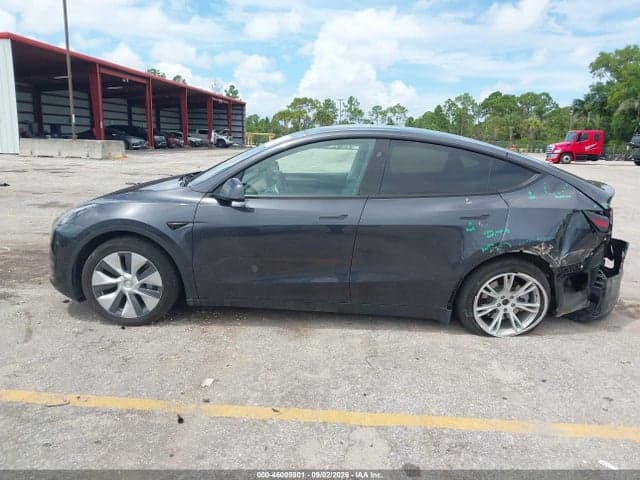 2024 TESLA MODEL Y LONG RANGE SINGLE MOTOR REAR-WHEEL DRIVE/RWD 13