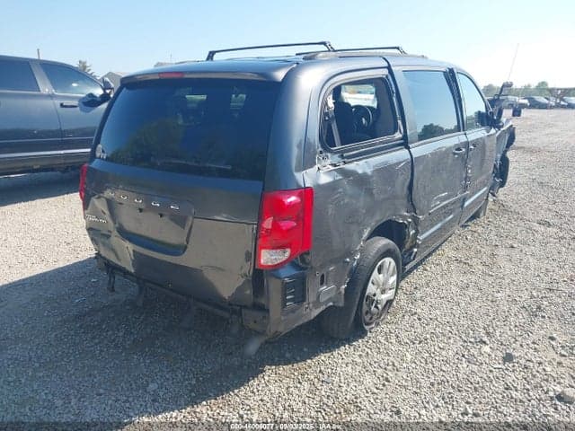 2017 DODGE GRAND CARAVAN SE 4