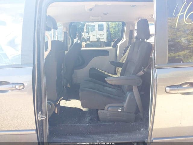 2017 DODGE GRAND CARAVAN SE 8