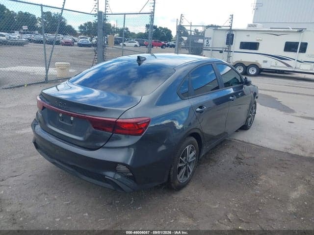 2023 KIA FORTE LXS 4