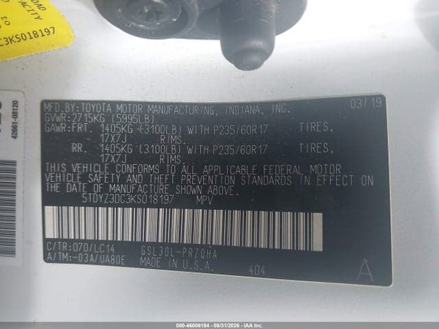 2019 TOYOTA SIENNA XLE 8 PASSENGER 9