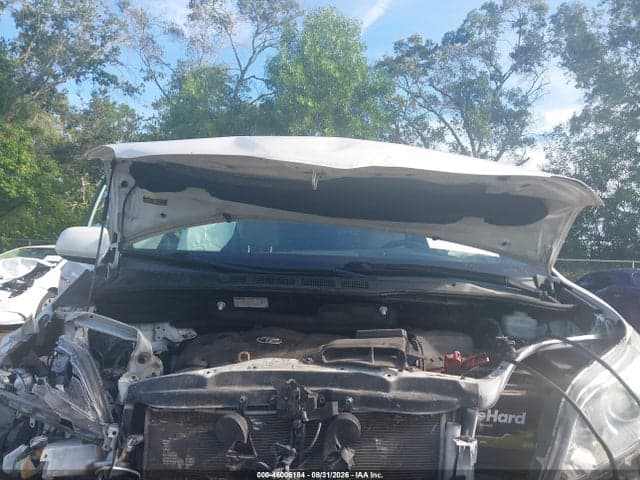2019 TOYOTA SIENNA XLE 8 PASSENGER 10