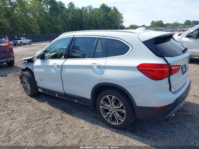 2017 BMW X1 XDRIVE28I 3