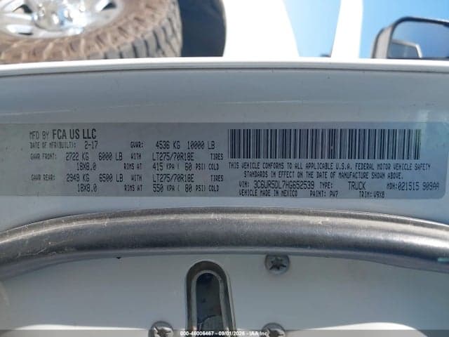 2017 RAM 2500 SLT 4X4 6'4 BOX 9