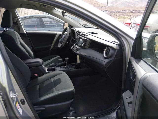 2018 TOYOTA RAV4 LE 5