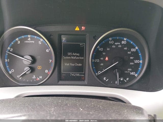 2018 TOYOTA RAV4 LE 7