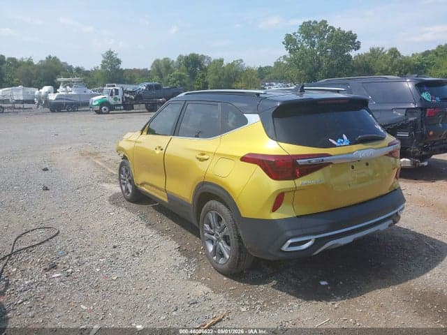 2022 KIA SELTOS S 3