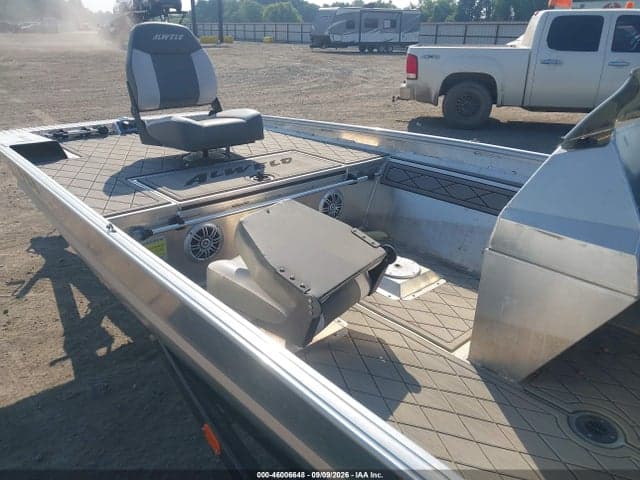 2025 RIVERCRAFT BT 5