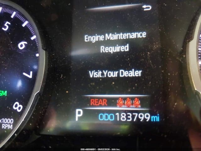 2019 TOYOTA RAV4 XLE 15