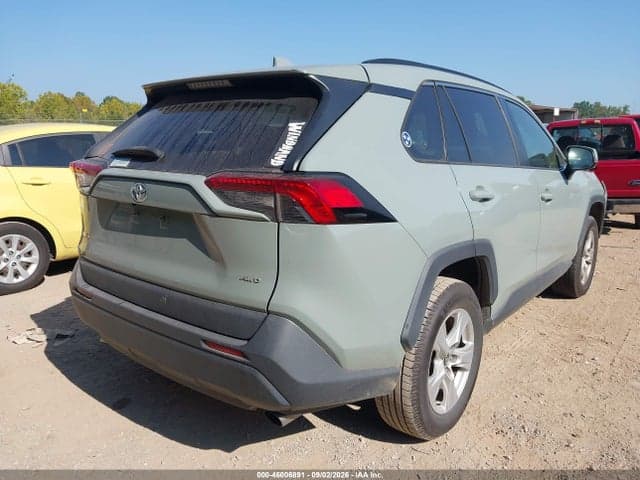 2019 TOYOTA RAV4 XLE 4