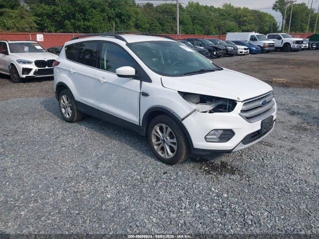 2017 FORD ESCAPE SE 1