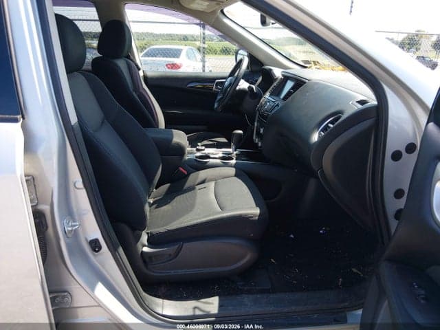 2017 NISSAN PATHFINDER SV 5