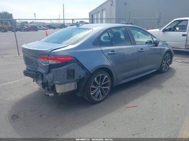 2022 TOYOTA COROLLA SE 4