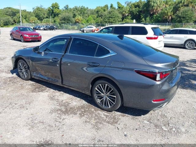 2022 LEXUS ES 350 3