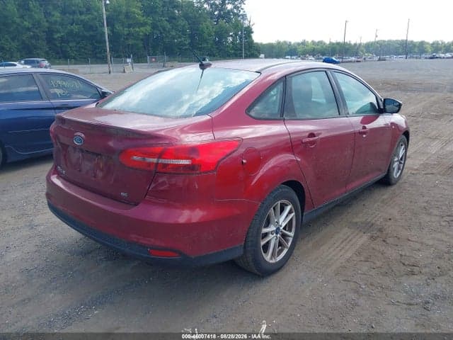 2017 FORD FOCUS SE 4