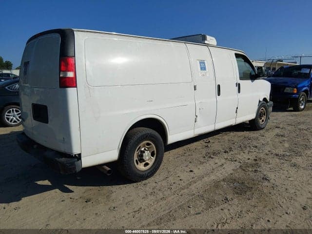 2017 CHEVROLET EXPRESS 2500 WORK VAN 4