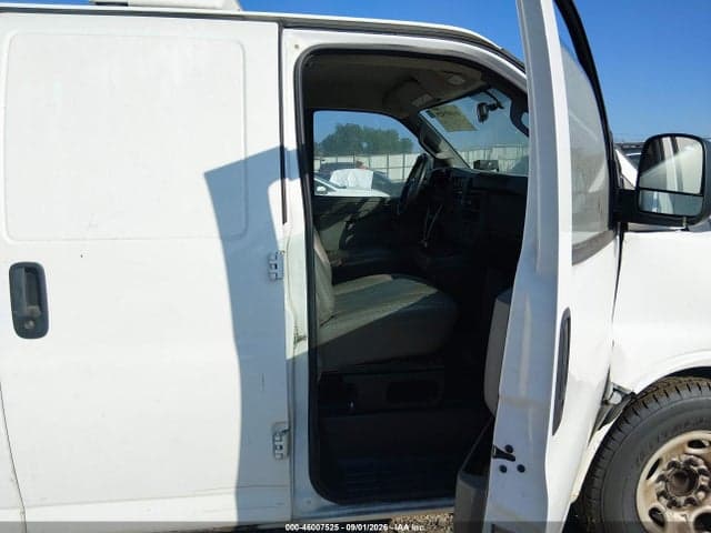 2017 CHEVROLET EXPRESS 2500 WORK VAN 5
