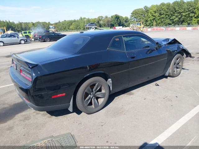 2020 DODGE CHALLENGER SXT 4