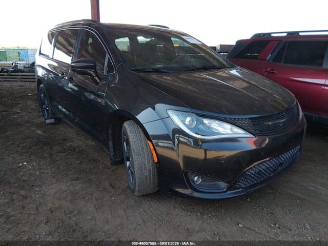 2019 CHRYSLER PACIFICA TOURING L PLUS 1
