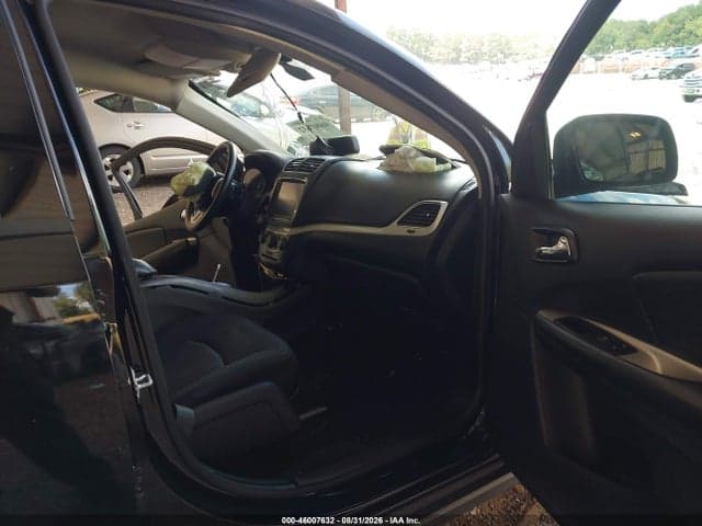 2019 DODGE JOURNEY SE 5