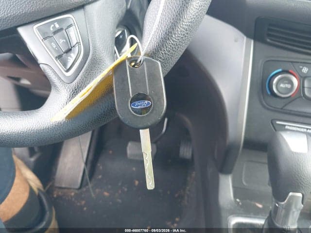 2017 FORD ESCAPE SE 11